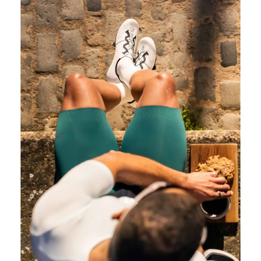 quoc-escape-road-shoe-white-2-1652104.webp
